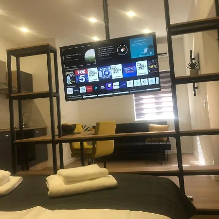 Alex 2 - Cozy New Centar Apartament *